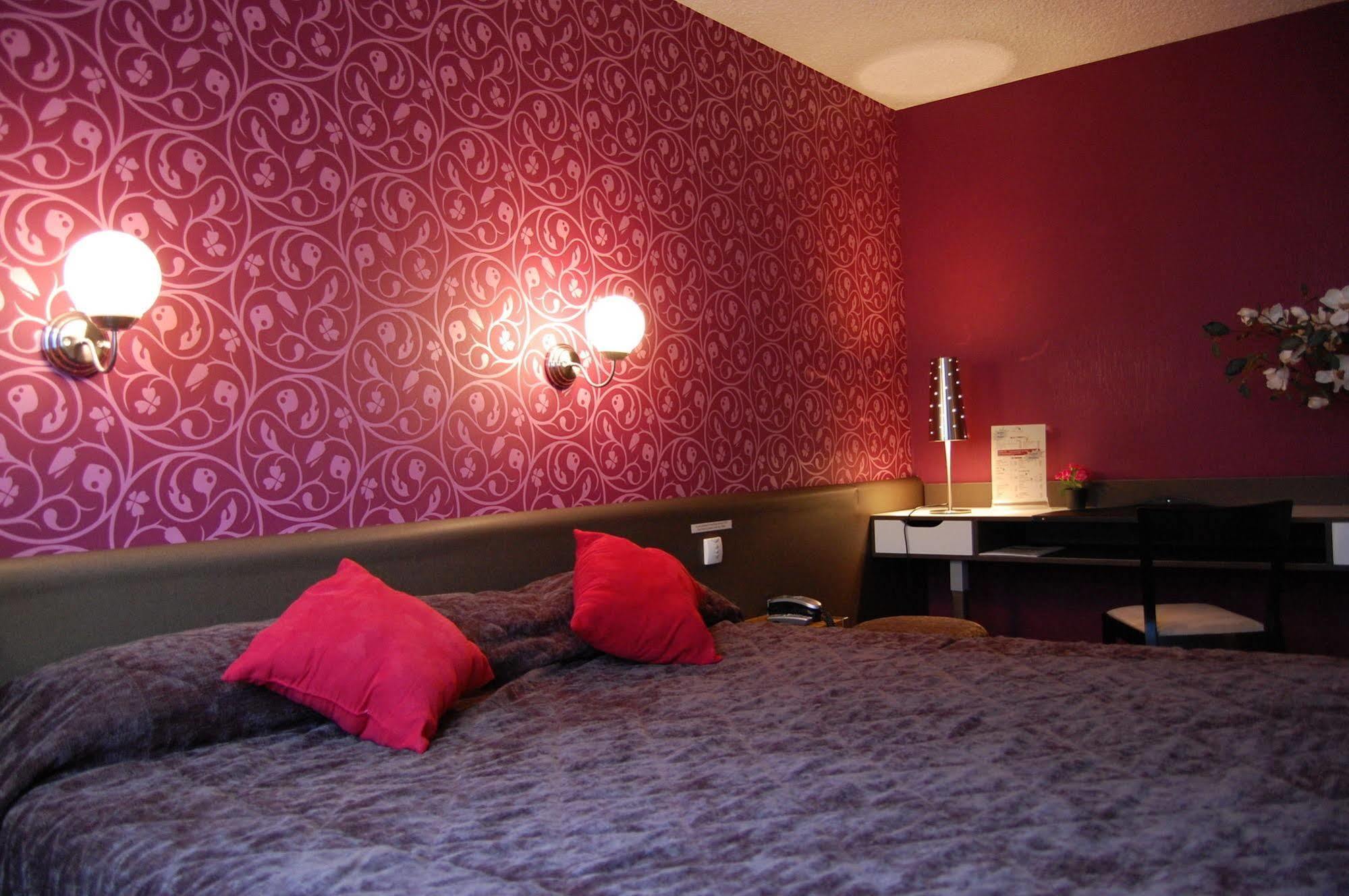 Logis Hotel Du Midi - Saint Etienne Sud Ngoại thất bức ảnh