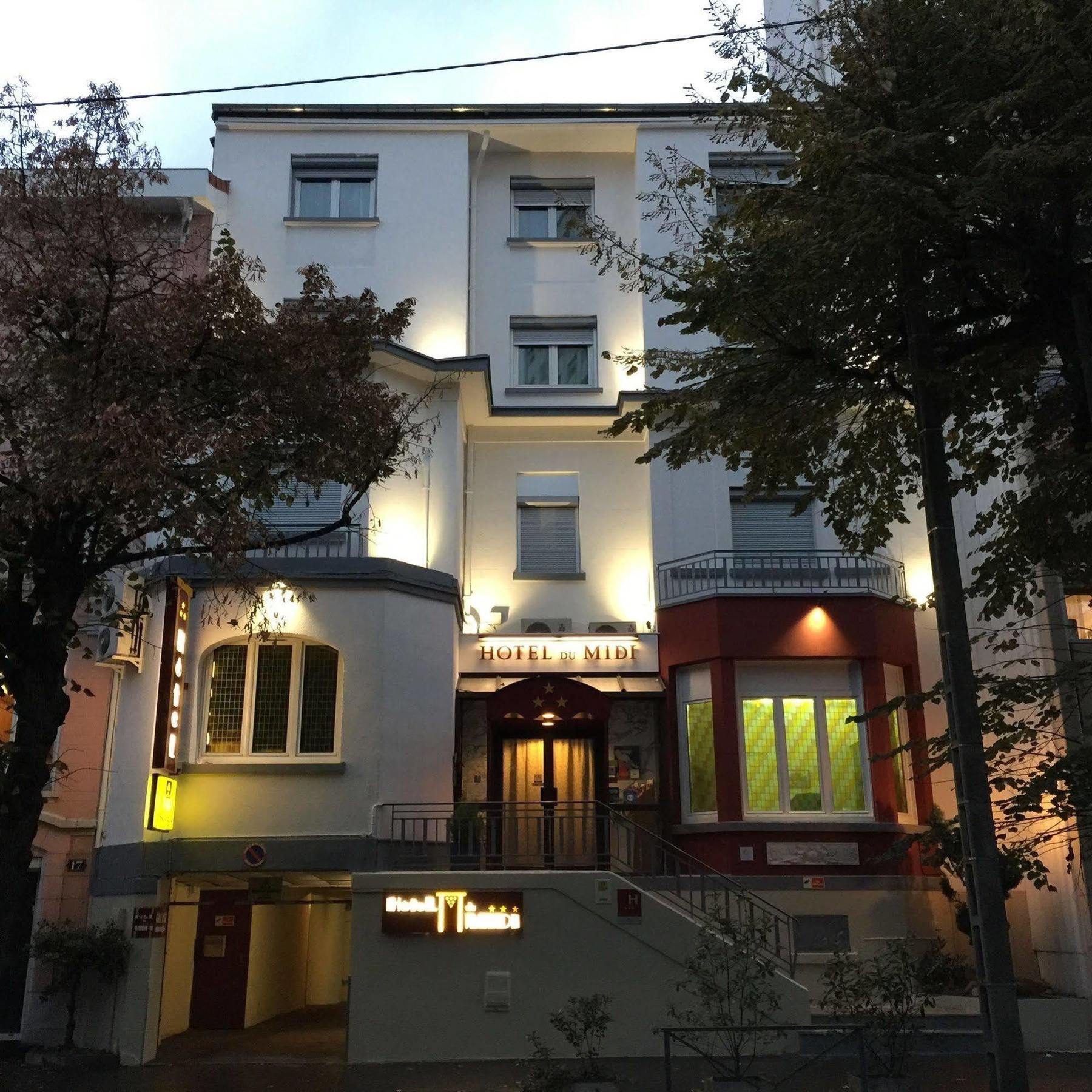 Logis Hotel Du Midi - Saint Etienne Sud Ngoại thất bức ảnh